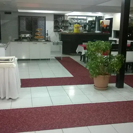 Szálloda Adalia 3*